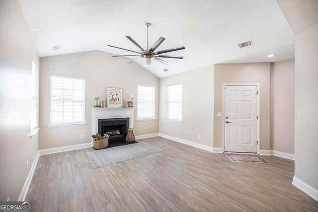 408 Nandina Court, Warner Robins, GA 31088