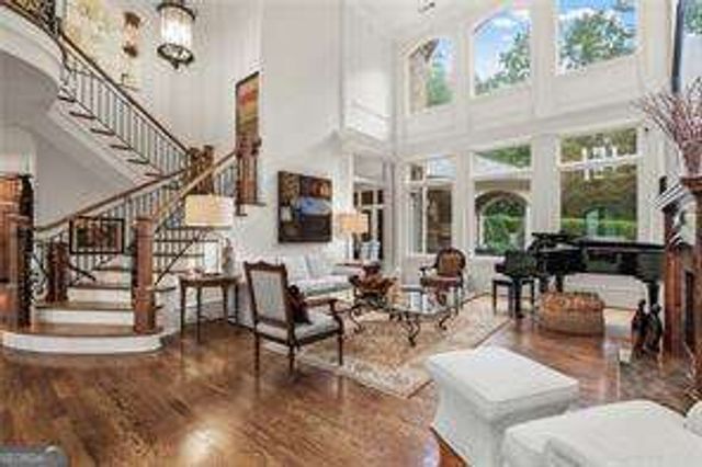 5495 Claire Rose Lane, Sandy Springs, GA 30327