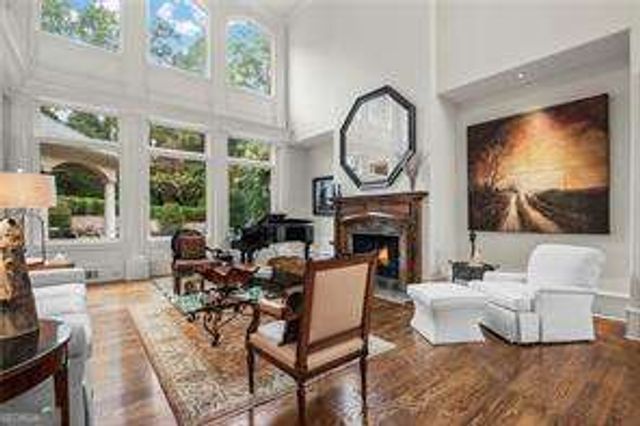 5495 Claire Rose Lane, Sandy Springs, GA 30327