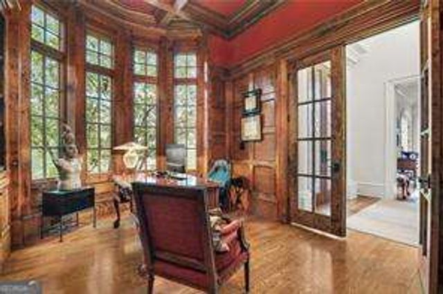 5495 Claire Rose Lane, Sandy Springs, GA 30327