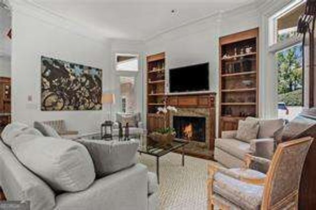 5495 Claire Rose Lane, Sandy Springs, GA 30327