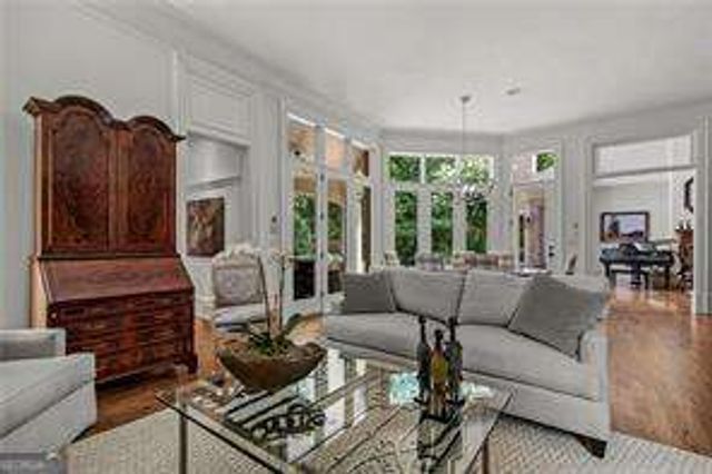 5495 Claire Rose Lane, Sandy Springs, GA 30327