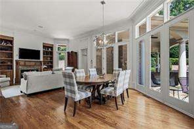 5495 Claire Rose Lane, Sandy Springs, GA 30327