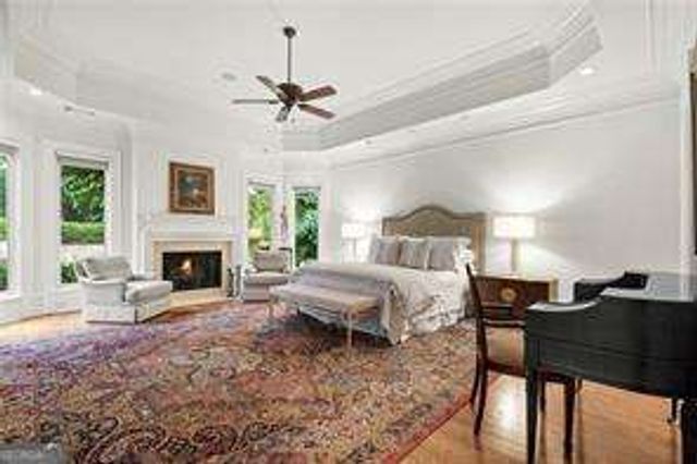 5495 Claire Rose Lane, Sandy Springs, GA 30327