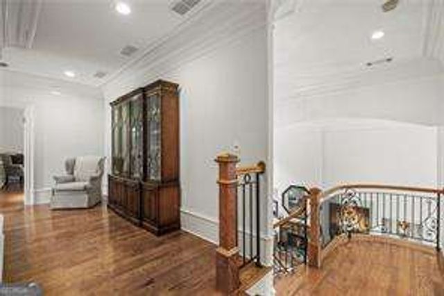5495 Claire Rose Lane, Sandy Springs, GA 30327