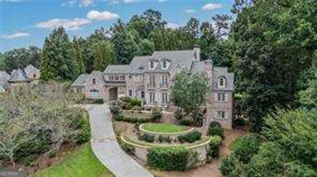 5495 Claire Rose Lane, Sandy Springs, GA 30327