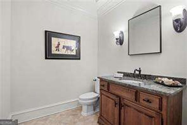 5495 Claire Rose Lane, Sandy Springs, GA 30327