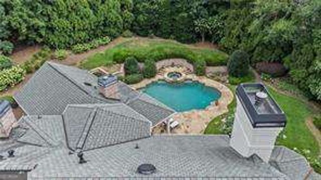 5495 Claire Rose Lane, Sandy Springs, GA 30327