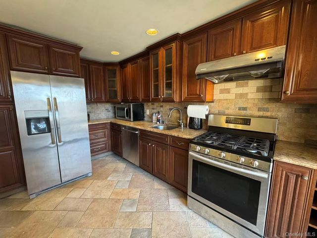 52-16 69th Place, Maspeth, NY 11378