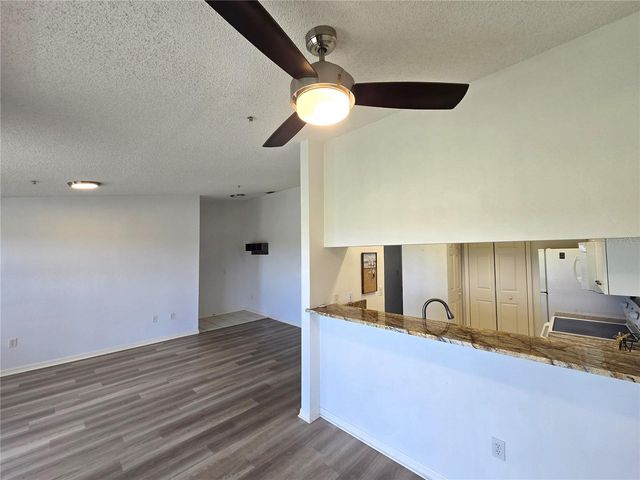 3607 E BAY DRIVE 206, Holmes Beach, FL 34217