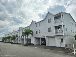 3607 E BAY DRIVE 206, Holmes Beach, FL 34217