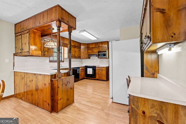 4950 Creel Road, Chattahoochee Hills, GA 30213