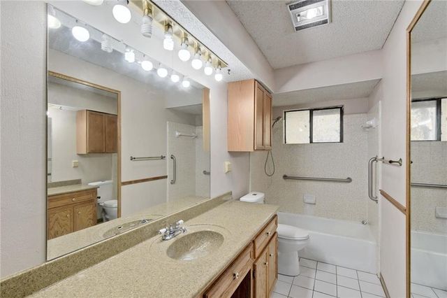 3774 N Bagdad RD, Leander, TX 78641