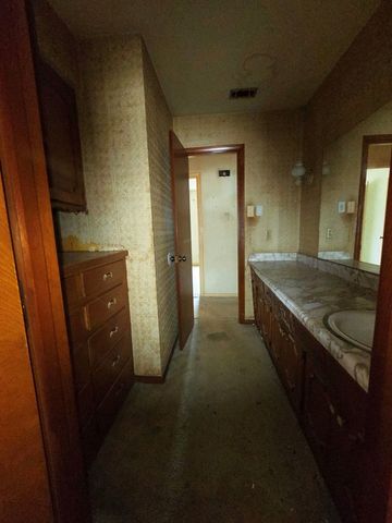 5505 Spruce View Drive, Dallas, TX 75232