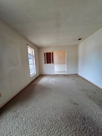 5505 Spruce View Drive, Dallas, TX 75232