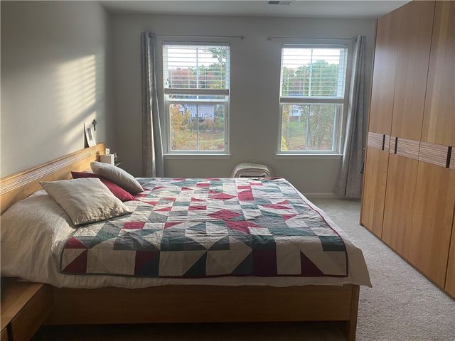 112 Hamilton Dr, Pine Twp, PA 15090
