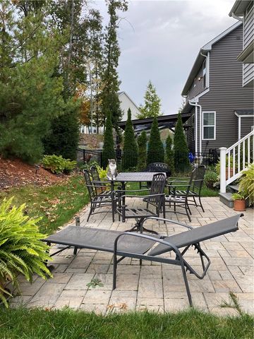 112 Hamilton Dr, Pine Twp, PA 15090