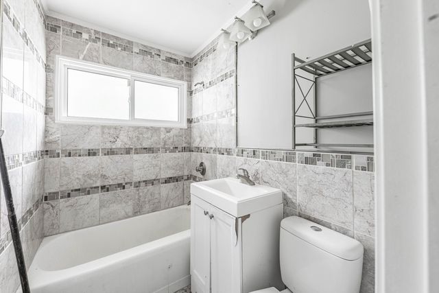 339 Shabbona Drive, Park Forest, IL 60466