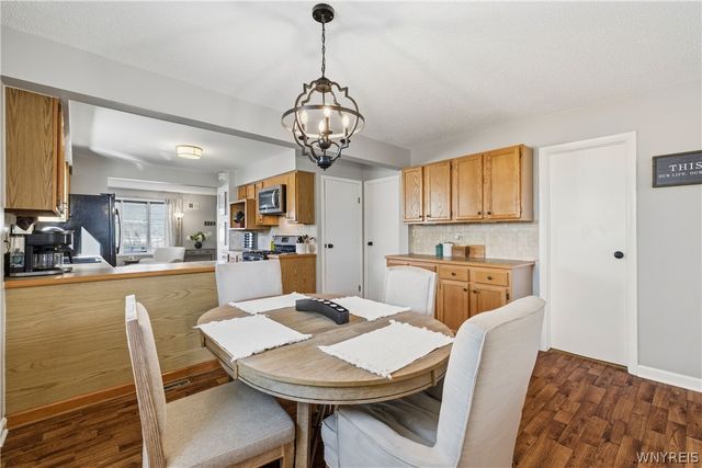 253 Floradale Avenue, Tonawanda, NY 14150