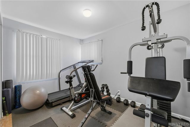 253 Floradale Avenue, Tonawanda, NY 14150