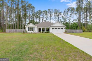 343 Tallulah Bend, Ellabell, GA 31308