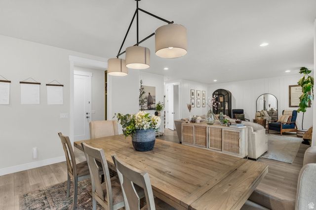 10954 S COASTAL DUNE DR, South Jordan, UT 84009