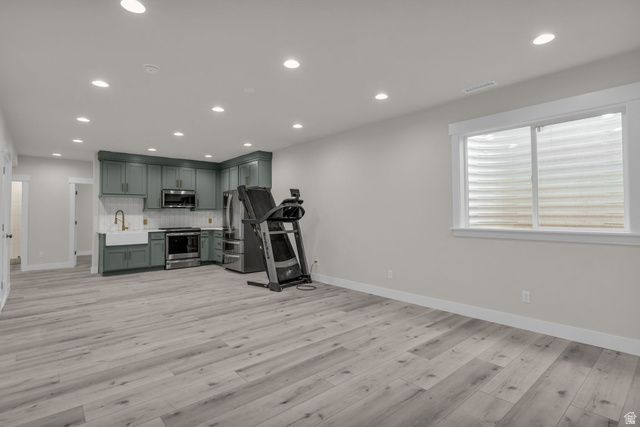 10954 S COASTAL DUNE DR, South Jordan, UT 84009