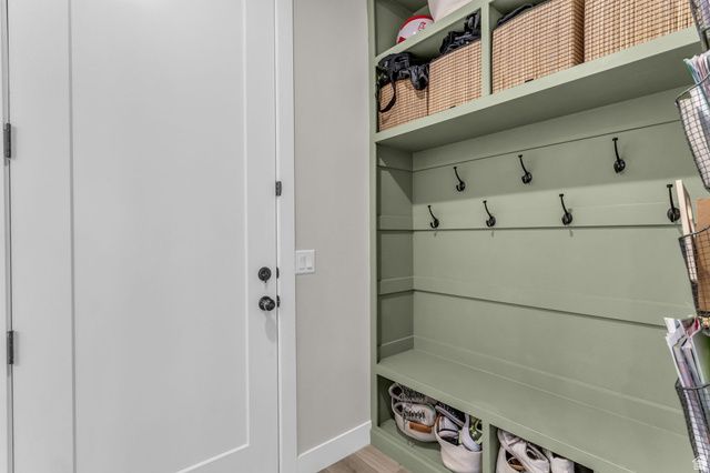 10954 S COASTAL DUNE DR, South Jordan, UT 84009