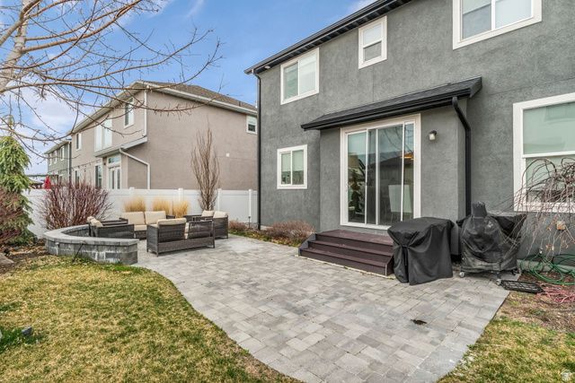 10954 S COASTAL DUNE DR, South Jordan, UT 84009