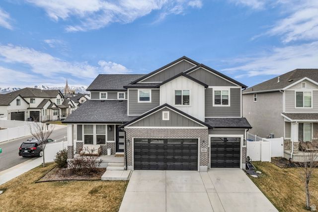 10954 S COASTAL DUNE DR, South Jordan, UT 84009
