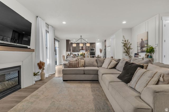 10954 S COASTAL DUNE DR, South Jordan, UT 84009