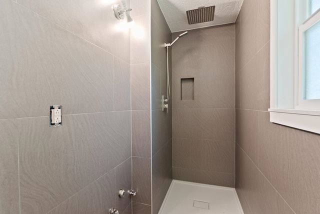 6221 N Highview Ln, Spokane Valley, WA 99217