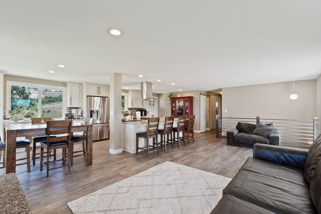 6221 N Highview Ln, Spokane Valley, WA 99217