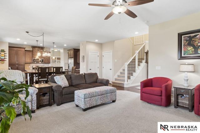 2331 Big Sky Drive, Papillion, NE 68046