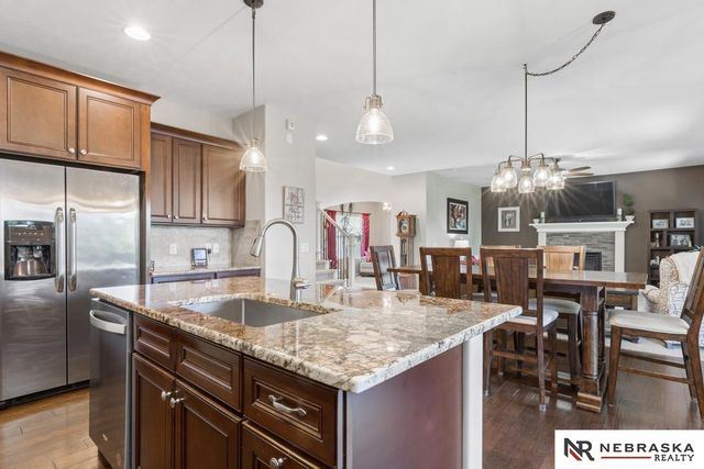 2331 Big Sky Drive, Papillion, NE 68046