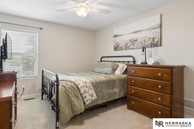 2331 Big Sky Drive, Papillion, NE 68046