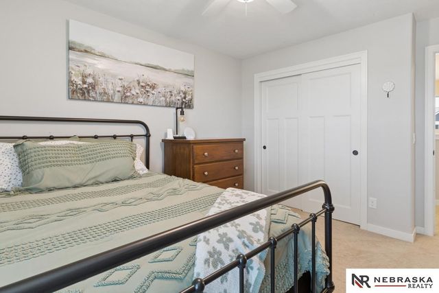 2331 Big Sky Drive, Papillion, NE 68046