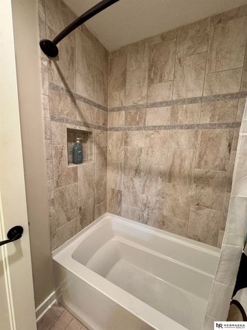 2331 Big Sky Drive, Papillion, NE 68046