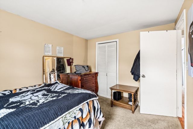 54 Shirley Ave, Lowell, MA 01854