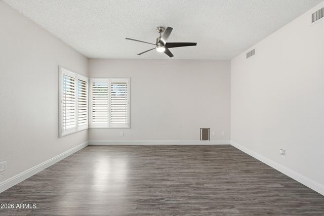 16025 S 43RD Place, Phoenix, AZ 85048