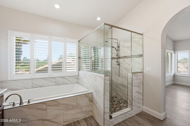 16025 S 43RD Place, Phoenix, AZ 85048