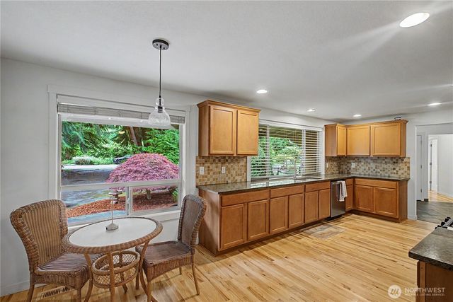 4642 Claridge Drive SE, Olympia, WA 98501