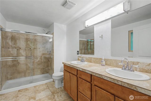 4642 Claridge Drive SE, Olympia, WA 98501