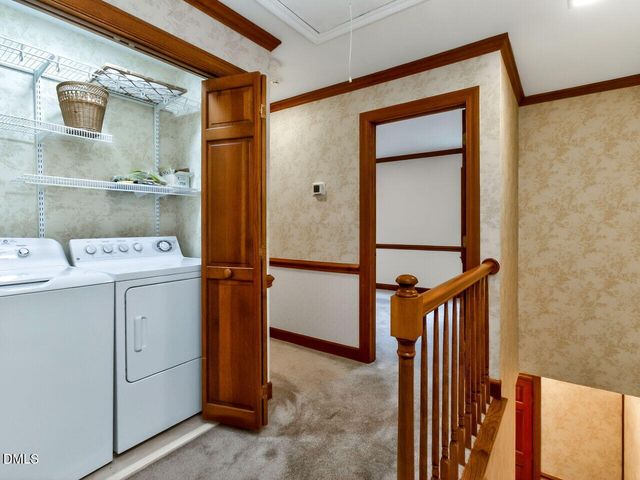 10 Elmstead Place, Chapel Hill, NC 27517