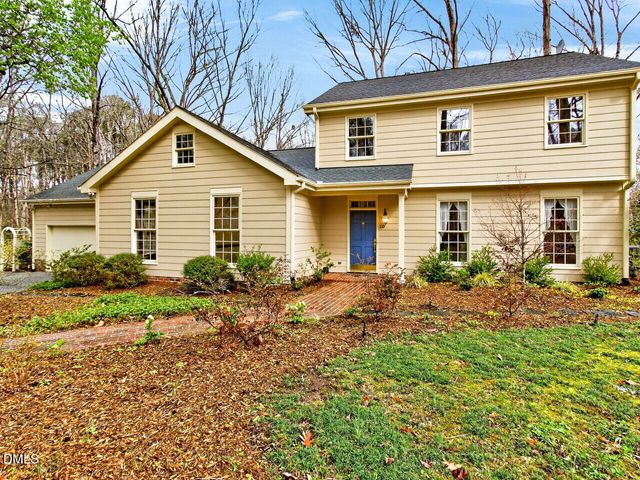 10 Elmstead Place, Chapel Hill, NC 27517