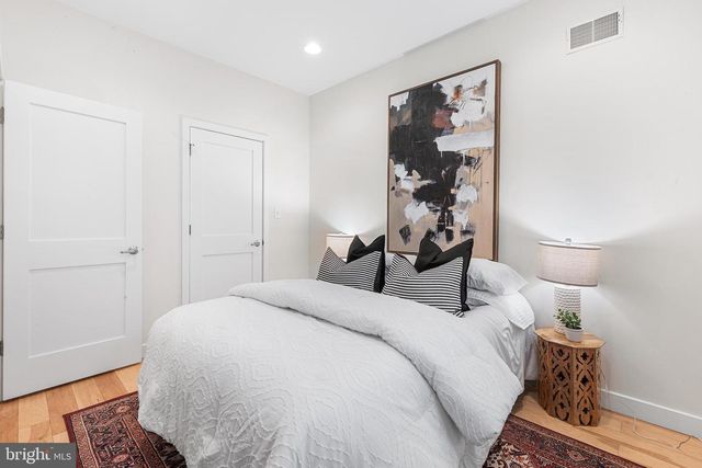 226 MERCER ST, Philadelphia, PA 19125