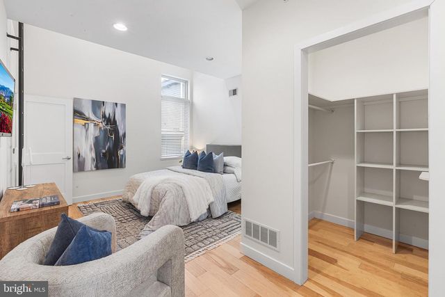 226 MERCER ST, Philadelphia, PA 19125