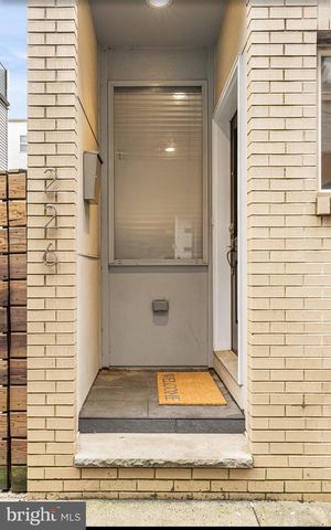 226 MERCER ST, Philadelphia, PA 19125