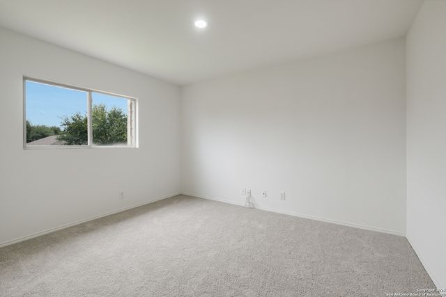 7827 Oakdale Park, San Antonio, TX 78254
