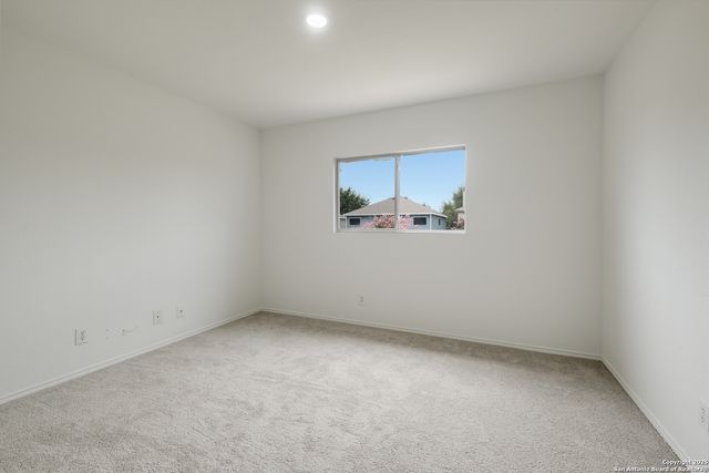 7827 Oakdale Park, San Antonio, TX 78254